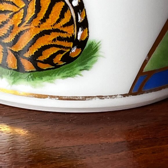 Lynn Chase 1991 “Tiger Raj" Mug Decorated With 24K Gold Vintage Coffee Cup 10 oz - Picture 14 of 15
